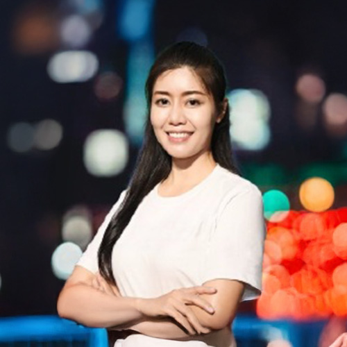 เอสเธอร์ ยาห์ชนิกูล (จูน) — เลขานุการกองบรรณาธิการ